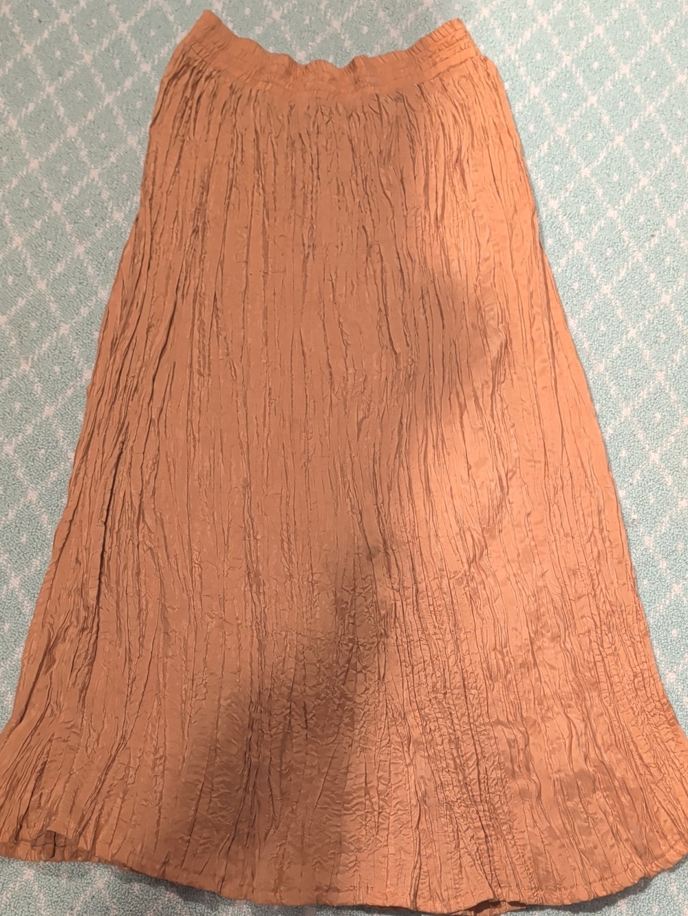 Women’s Crinkle Maxi Skirt in Pumpkin. M